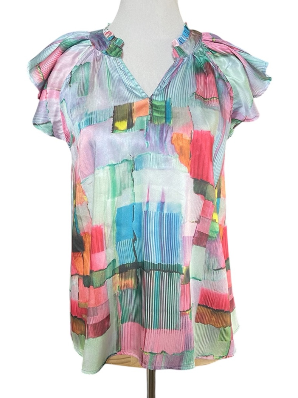 Entro watercolor flutter sleeve top - Picture 3 of 9